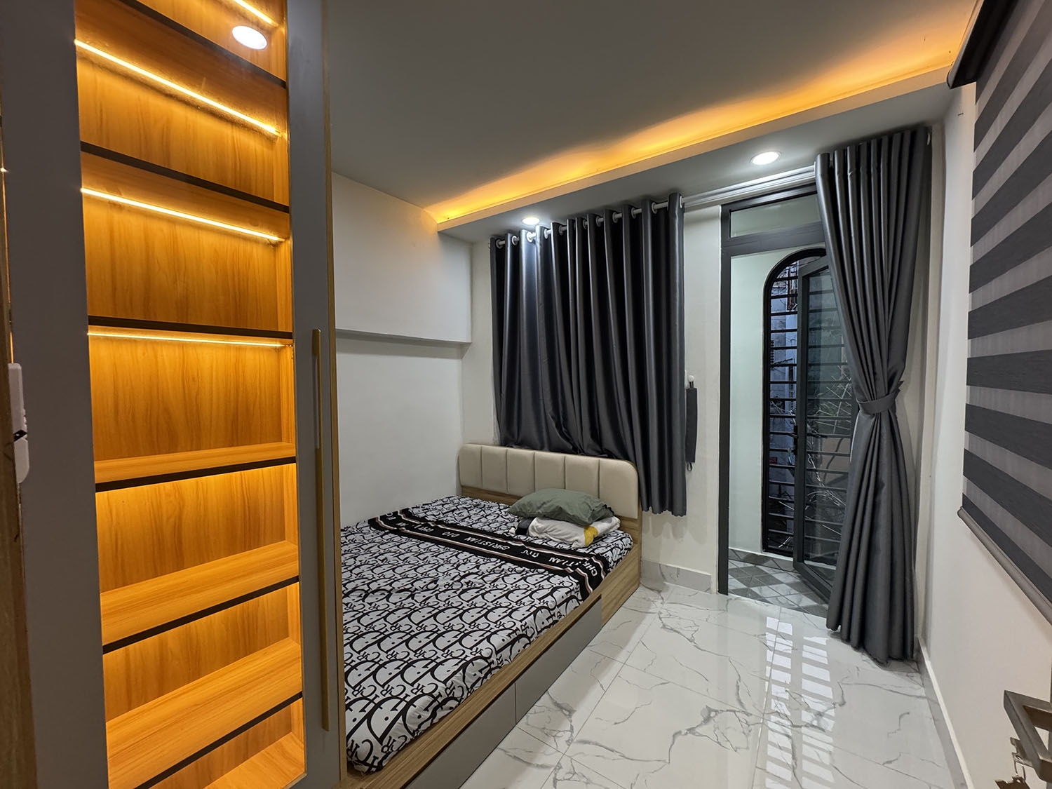 Chính thức mở bán Biệt thự Mini full nội thất cao cấp hẻm xe hơi VF5 khu VIP cách Hoàng Văn Thụ 25m